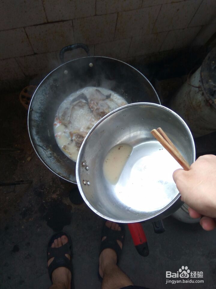 大头鱼香辣汤的做法