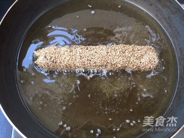 芝麻红薯卷的做法