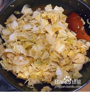 白菜炖粉条加豆腐泡老公最爱吃的