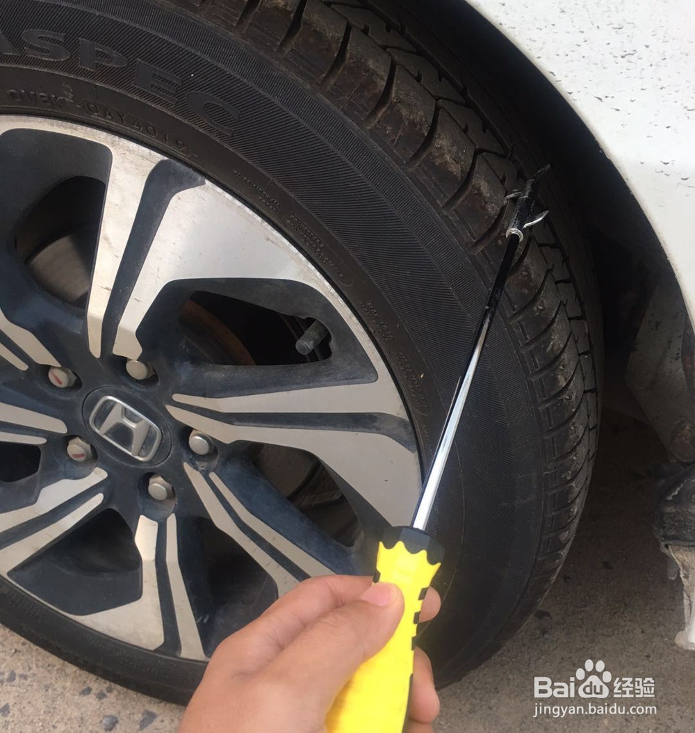 汽车轮胎多久更换一次?