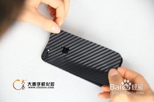 iPhone 5个性贴皮制作方法