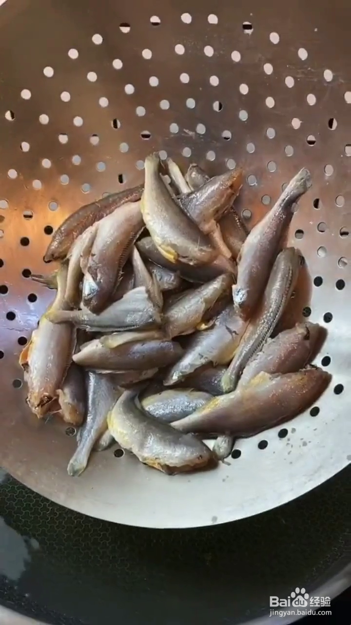 如何在家用高压锅自制好吃的黄花鱼罐头