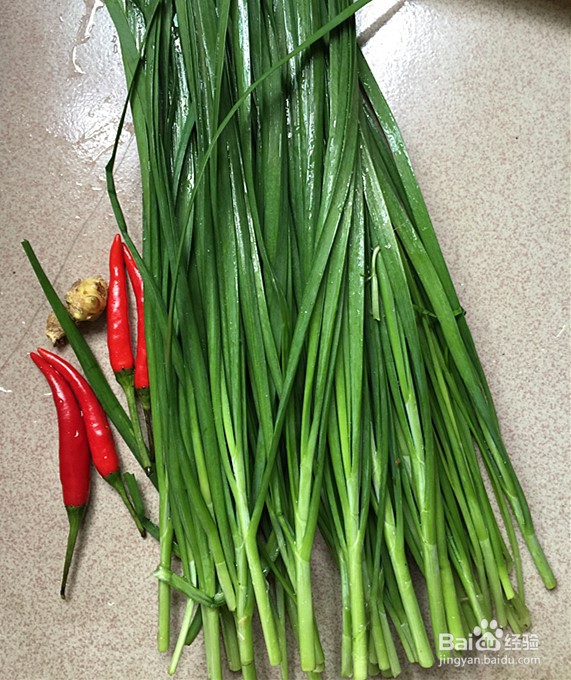 韭菜小河虾的制作方法