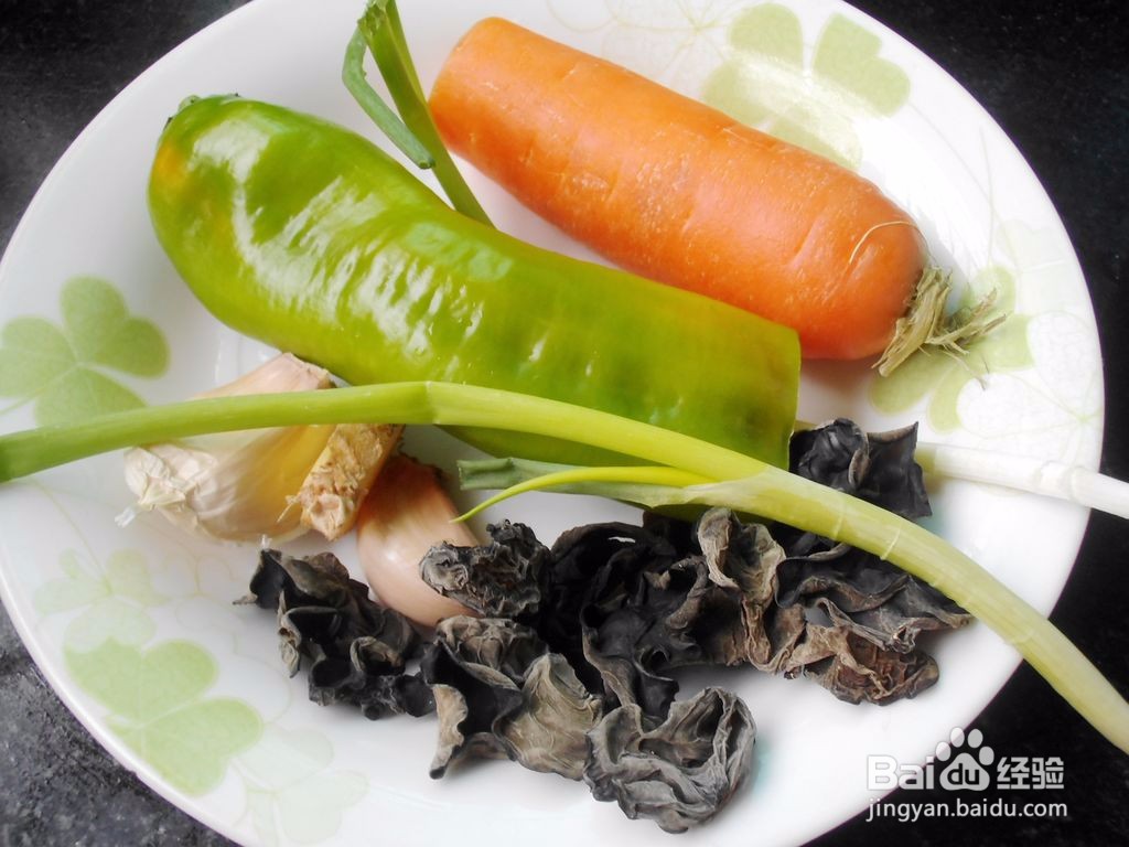 爆炒鱿鱼卷的做法