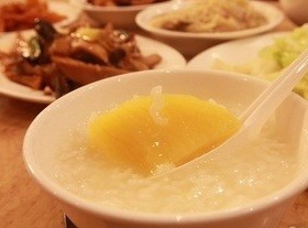便秘怎么治 茶粥食疗来帮你