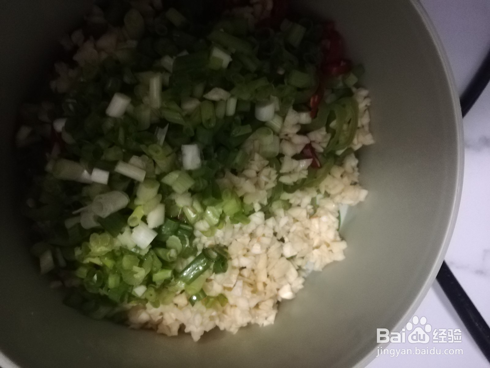 酸辣鸡爪的做法