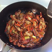 秘制麻辣川味小龙虾的做法
