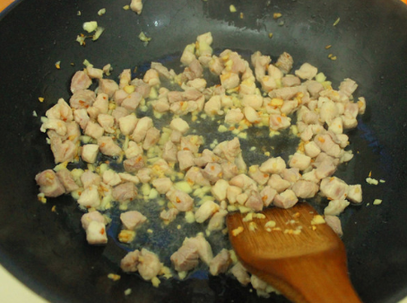 好待百梦多咖喱背面说明做法