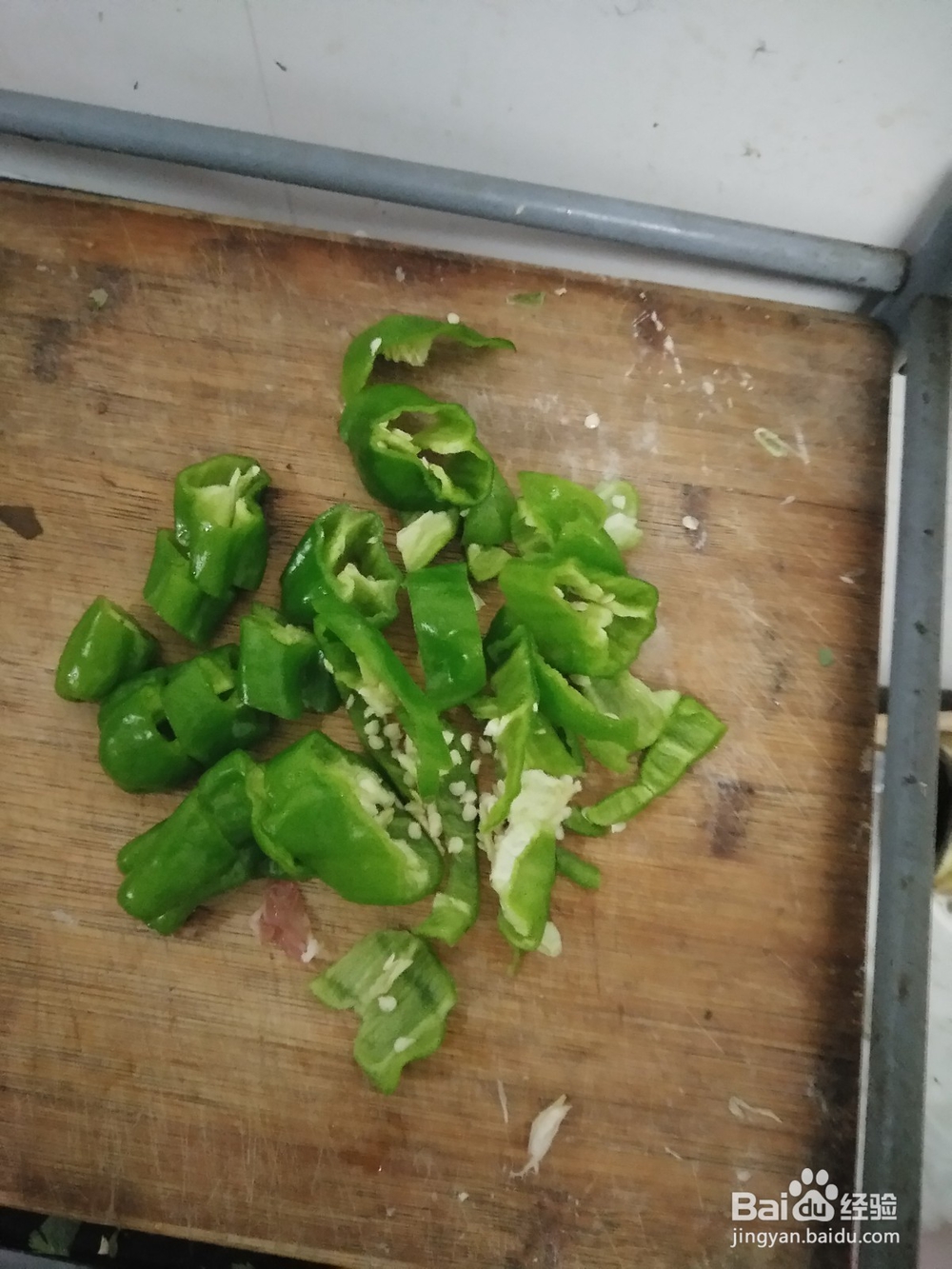 鸭肠炒青椒土豆片