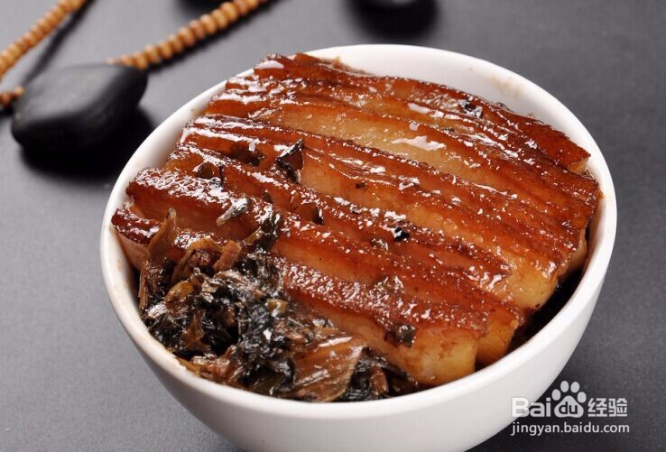 四川梅花扣肉的做法