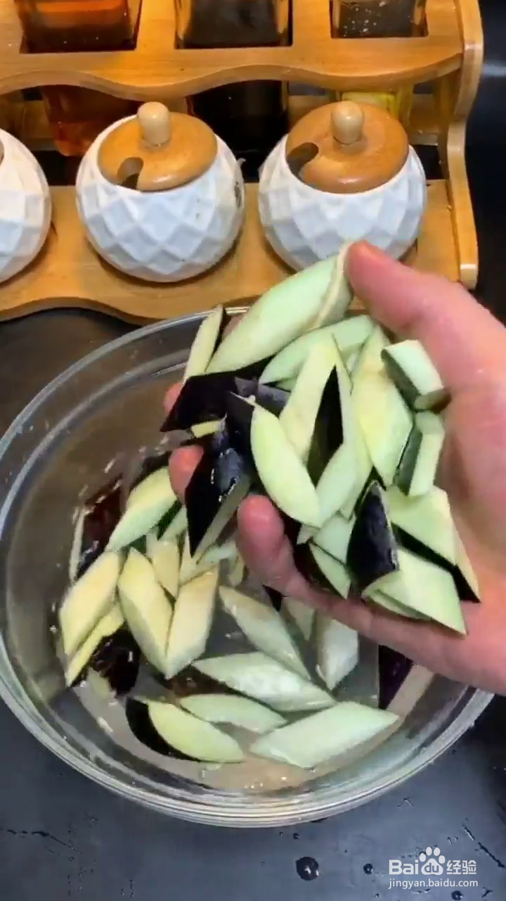 如何制作好吃的快溜茄子