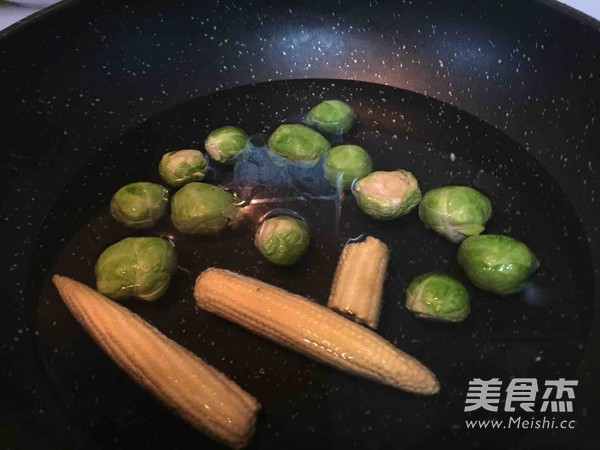 杂炒虾仁的做法
