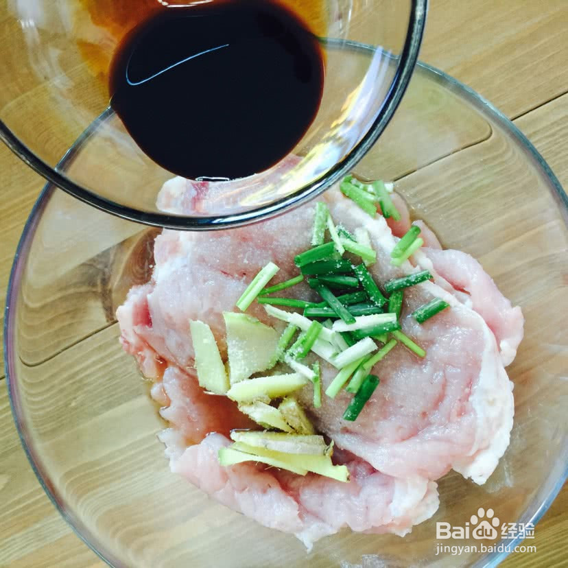 劲脆黄金炸猪排的做法