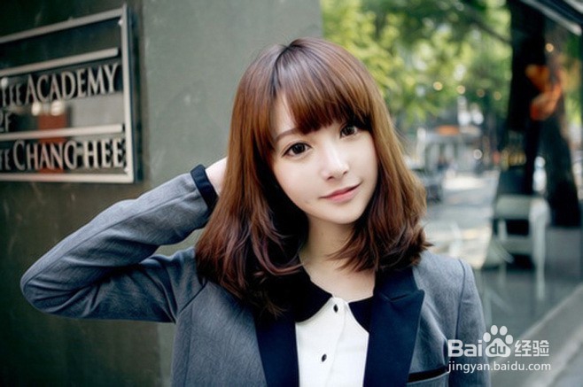 头发一直很油怎么办?