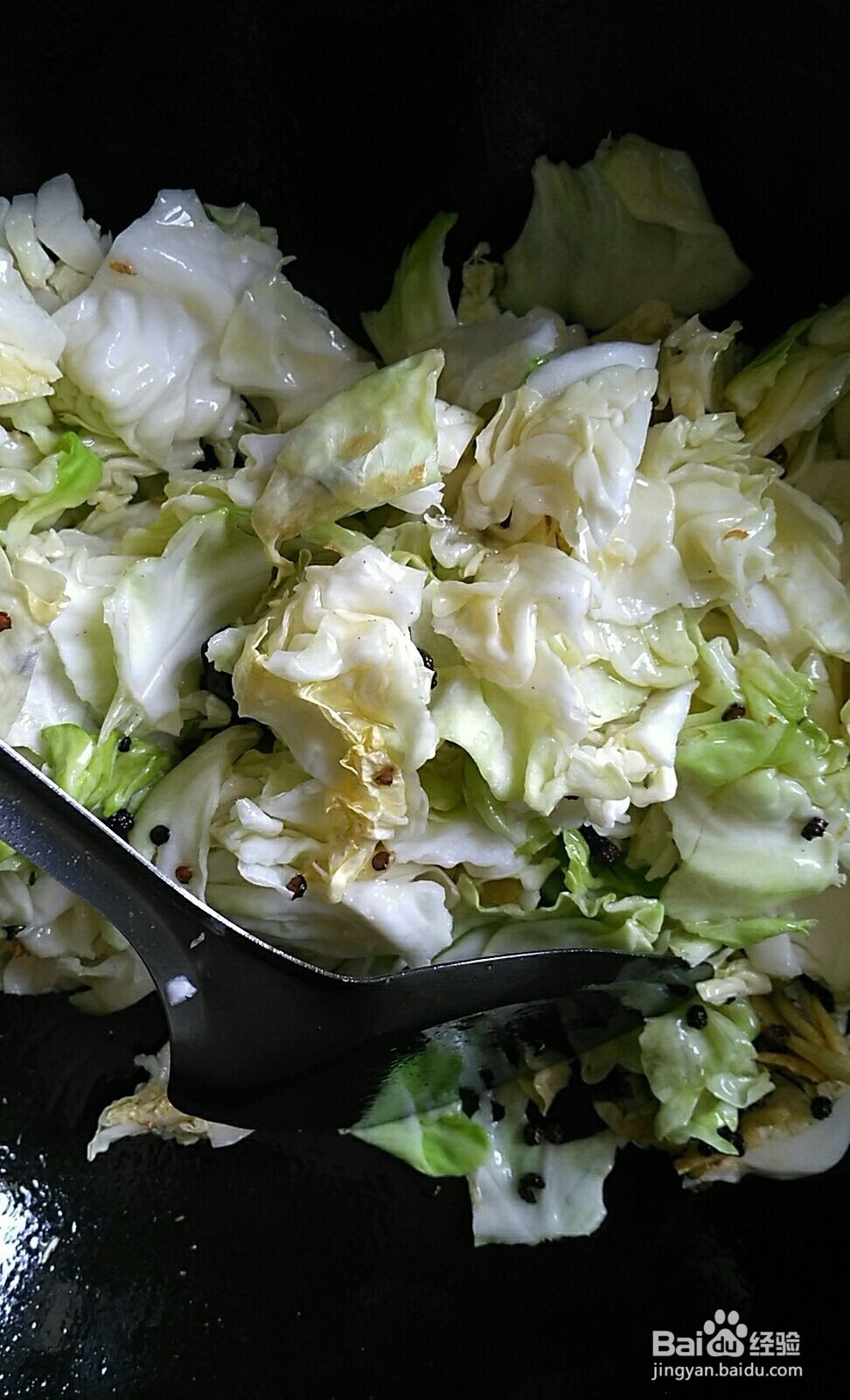 家常小炒爆炒手撕包包菜