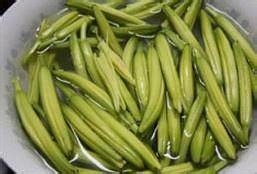 教你怎么做小炒木耳黄花菜