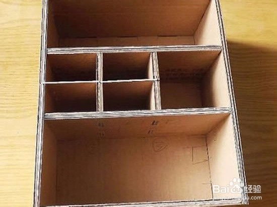 利用废纸箱制作小桌子图片