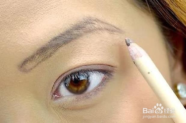 如何修复你的眉毛