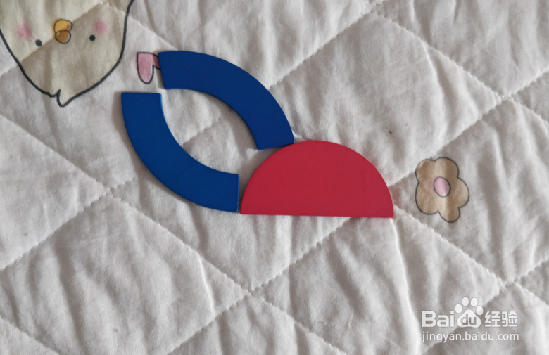 用幼儿积木怎么拼一只站着的长耳兔？