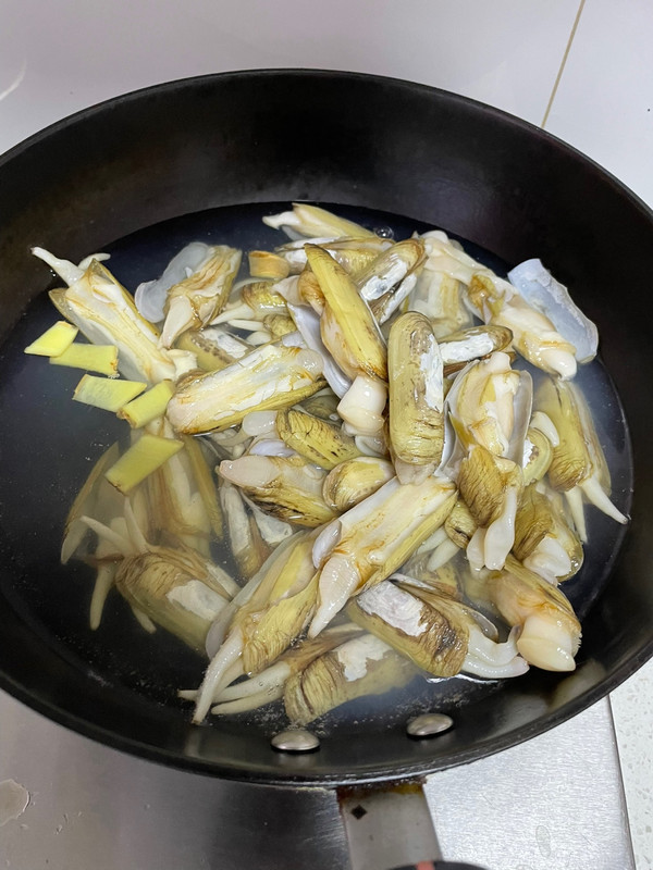 蒜蓉粉丝蒸蛏子