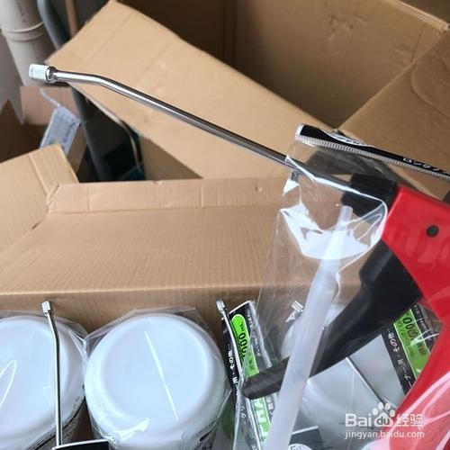 如何制作浇水壶的喷管