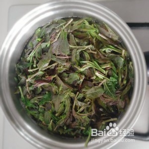 食补佳品香椿芽炒鸡蛋的做法