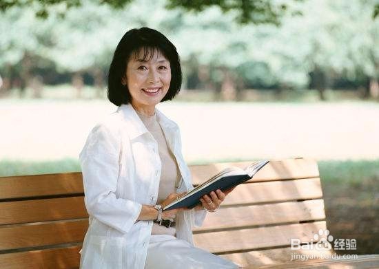 各年龄段女人如何选购意外保险