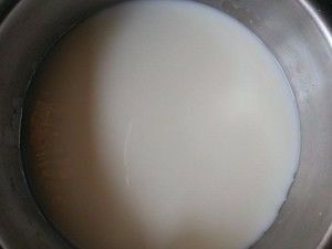 如何做椰蓉和鲜奶