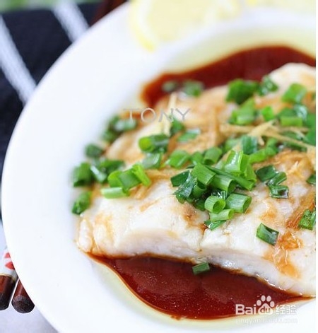 精选减肥食谱：清蒸龙利鱼（护眼鱼肉）