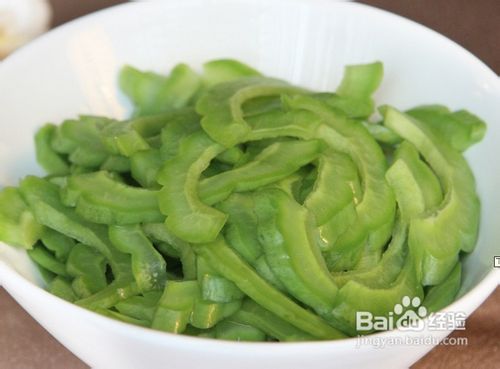 苦瓜拌鸡蛋做法分享