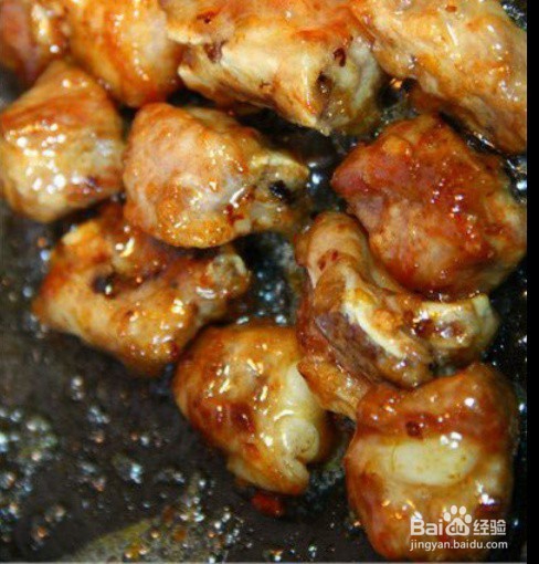 土豆搭配它，烧制一道超赞的待客菜