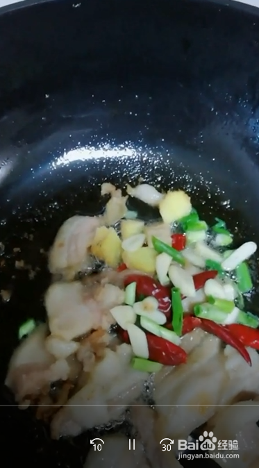 怎么做好吃的家常五花肉炖豆角