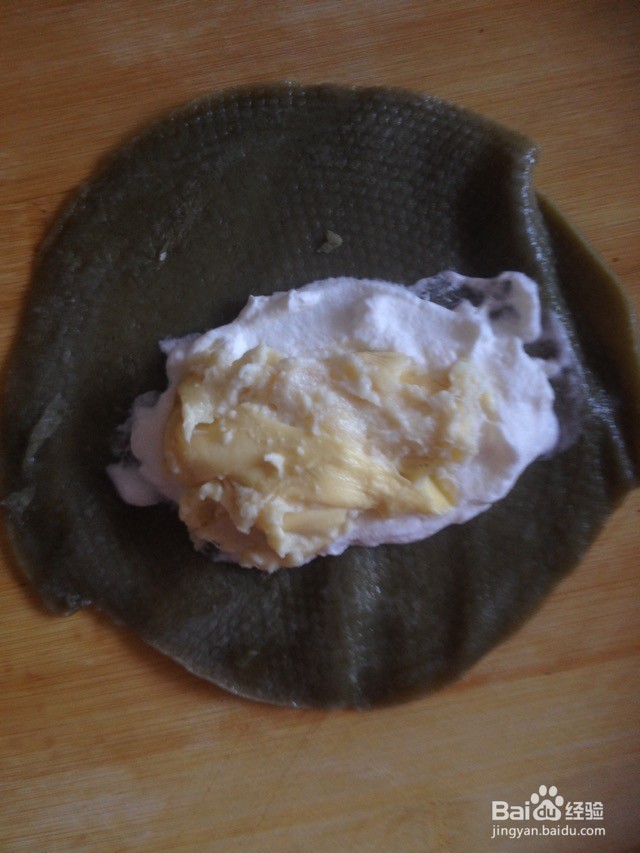 抹茶榴莲班戟的做法