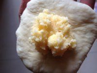 花朵椰蓉面包的做法