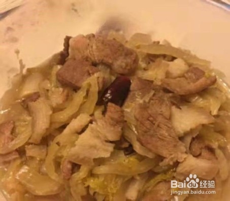 酸菜白肉在家怎么做好吃？