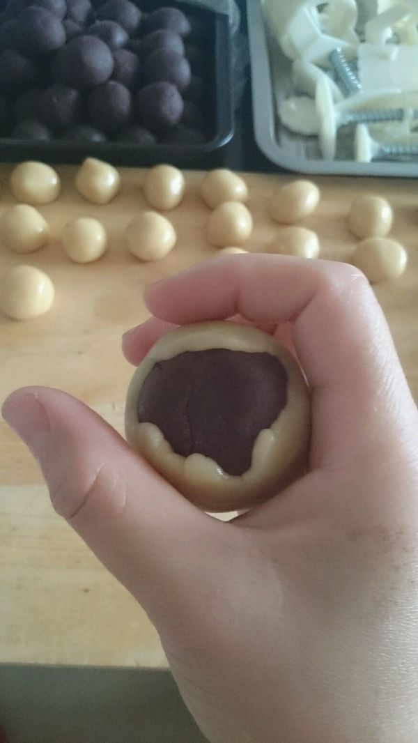 广式红豆沙月饼