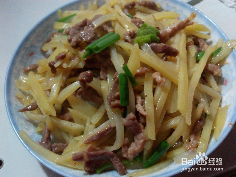 土豆肉丝的超简单家常做法。