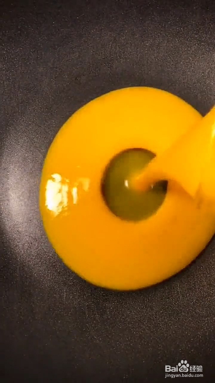 如何制作芒果千层糕