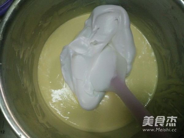 拉花轻乳酪蛋糕