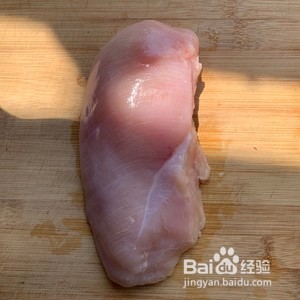 青椒炒鸡丁的做法?怎么做青椒炒鸡丁好吃?