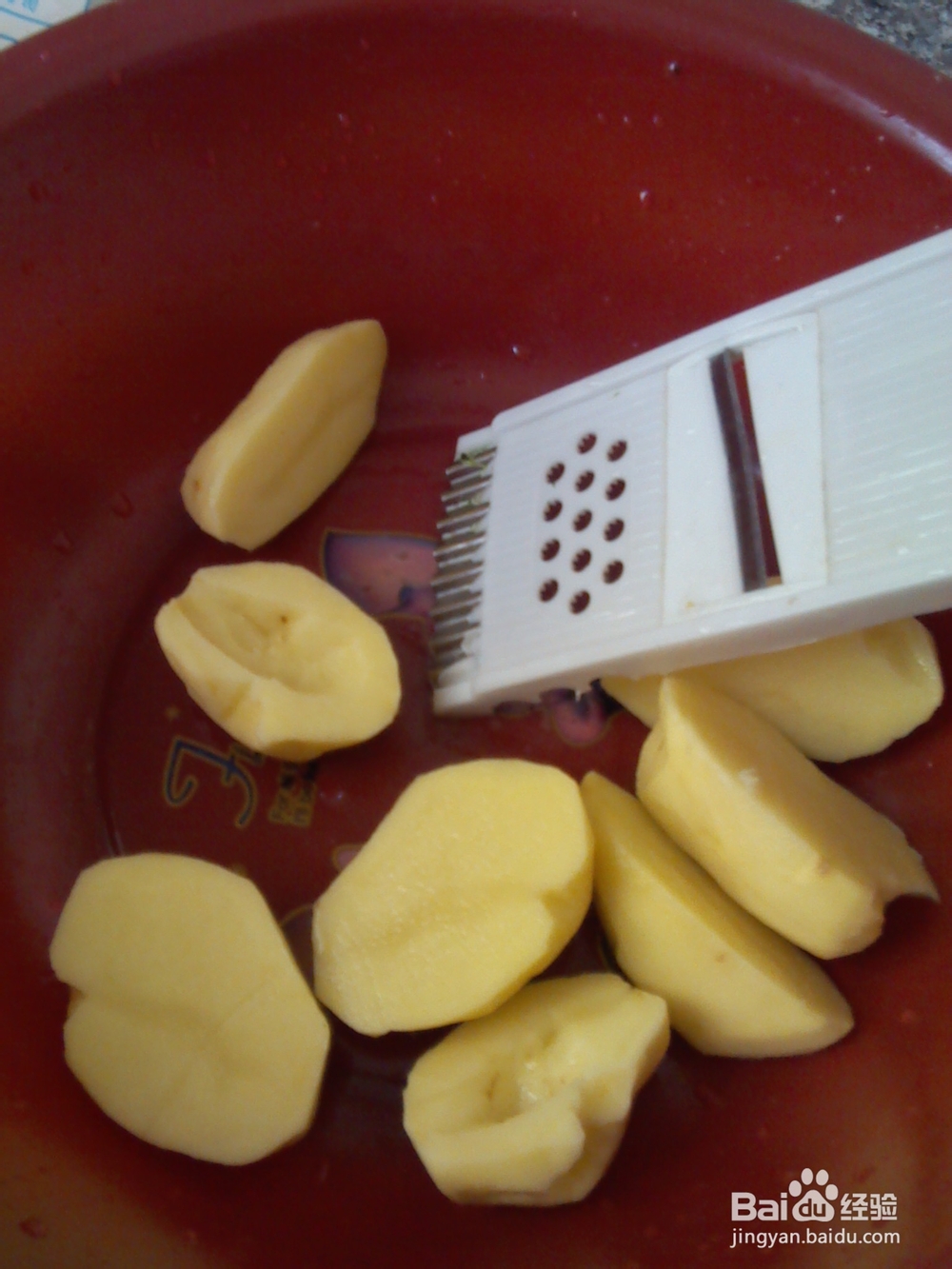腌菜炒土豆片