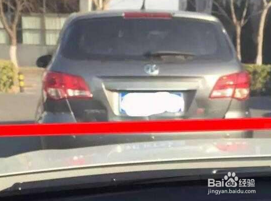 如何判断车头与障碍物的距离