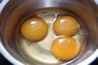 迷你蛋黄莲蓉月的做法