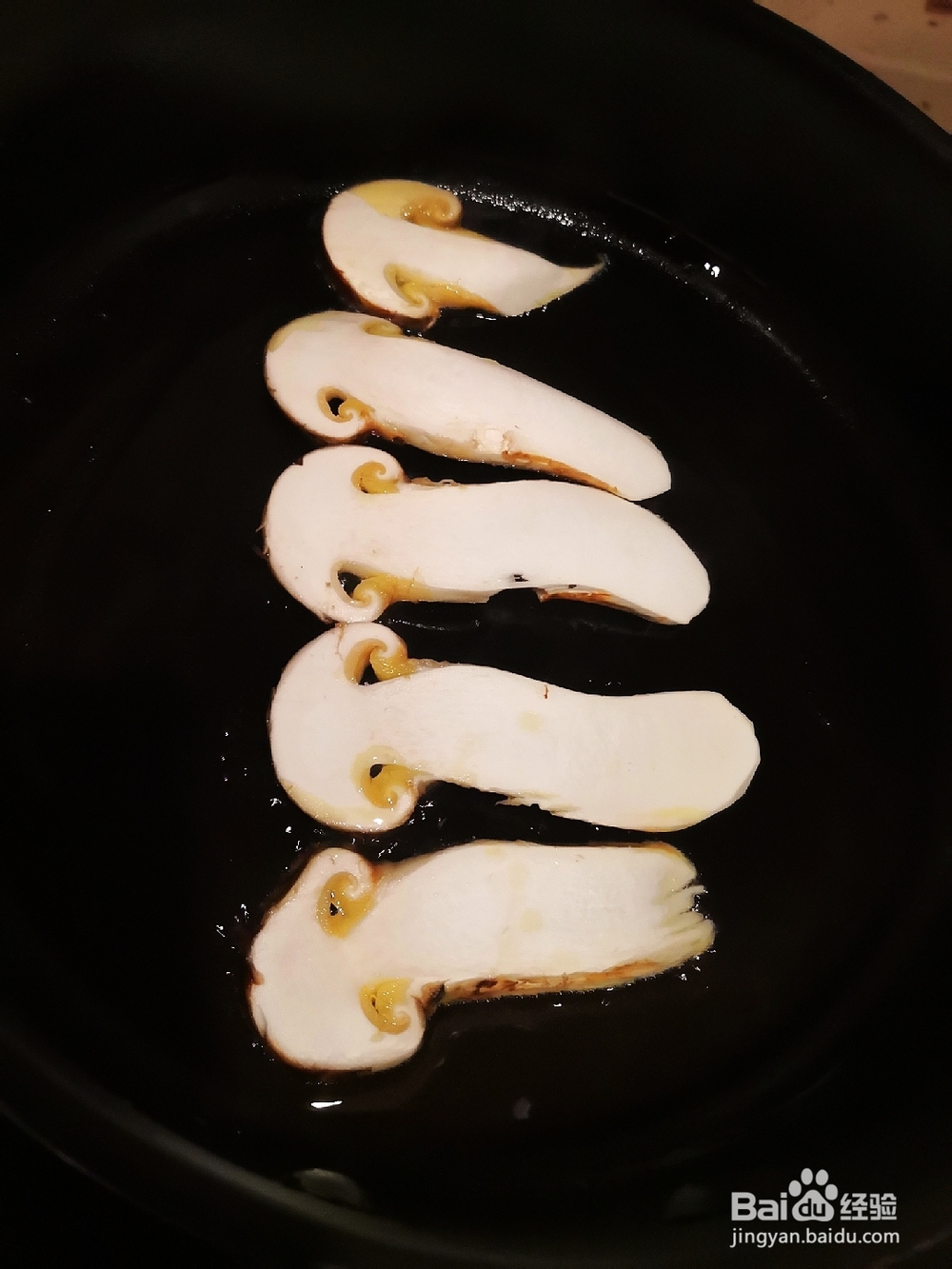 赞不绝口的松茸