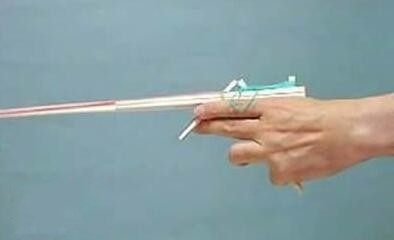 连发皮筋枪DIY 让孩子多一个玩具！