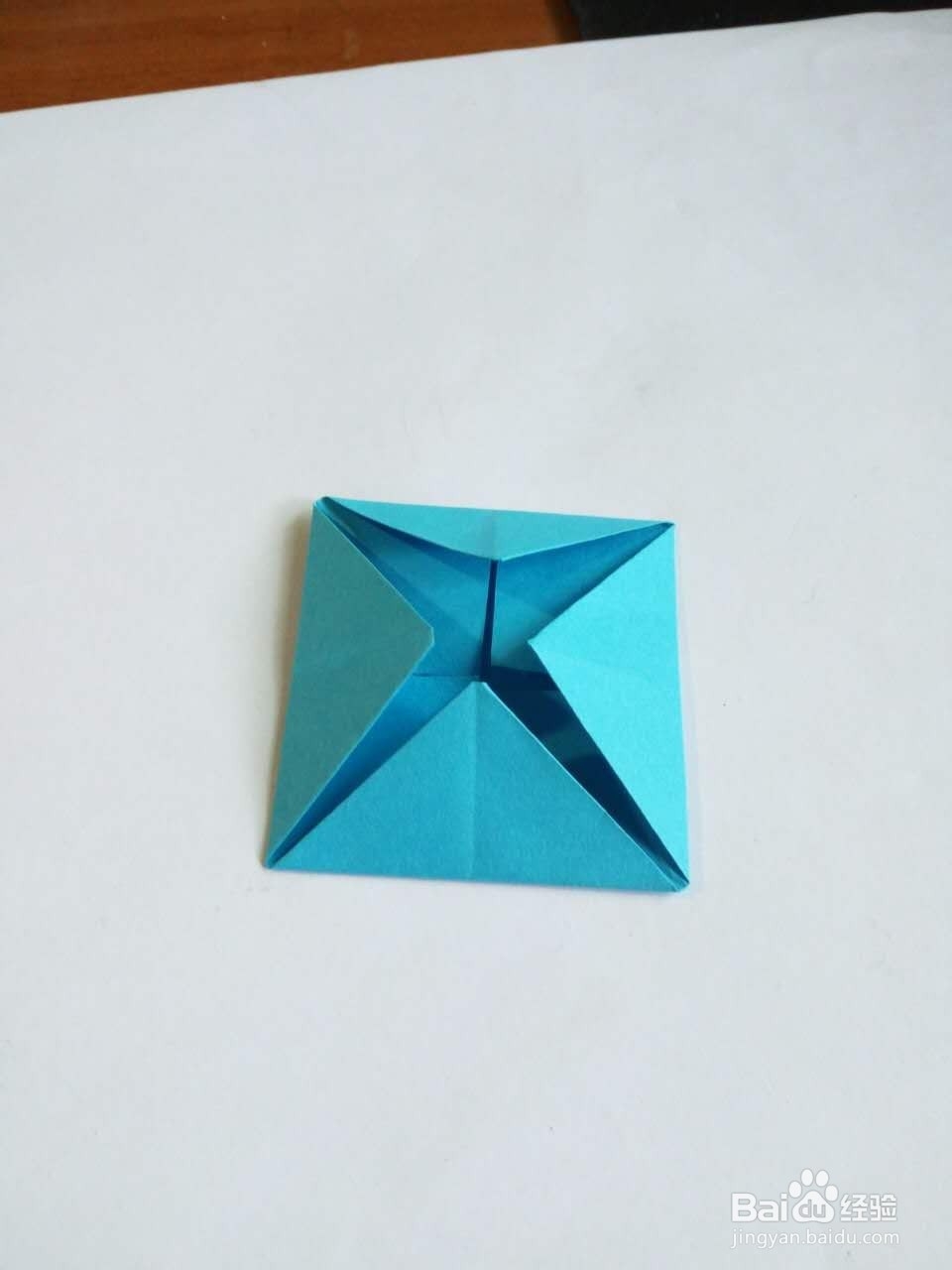 手工折纸蓝莲花（16花瓣）