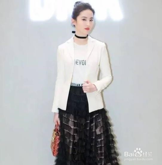 外套的套路之深秋季节怎么用外套凸显时尚气质!