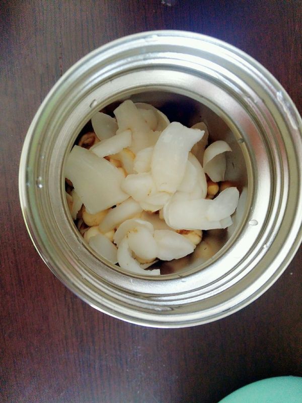 芡实莲子百合汤