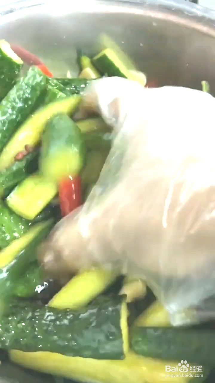 如何制作腌黄瓜