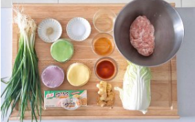 白菜猪肉水饺的做法